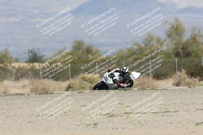 media/Nov-02-2025-CVMA (Sun) [[337aff29ab]]/Race 8-Formula Lightweight Twins Shootout/